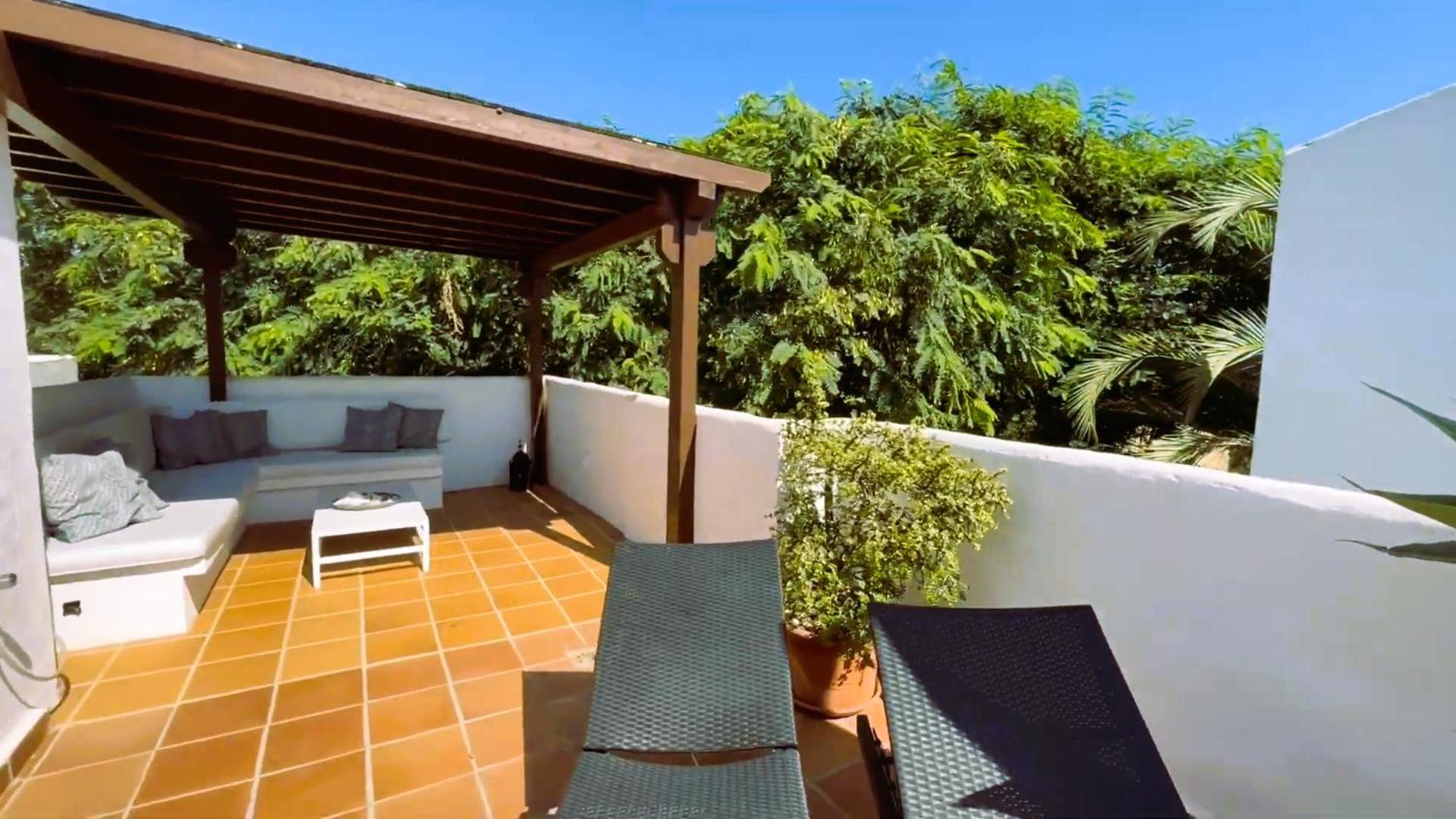 Golden Penthouse, Elviria,